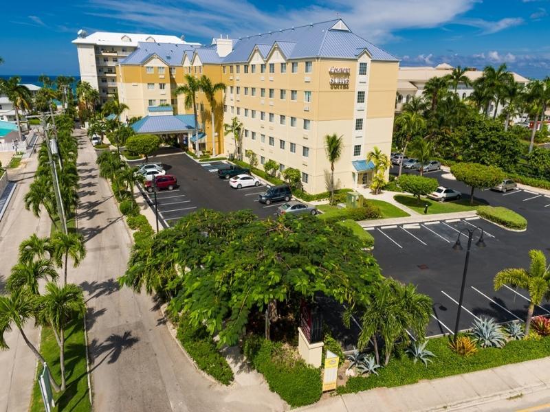 Hampton By Hilton Grand Cayman Seven Mile Beach จอร์จทาวน์ ภายนอก รูปภาพ
