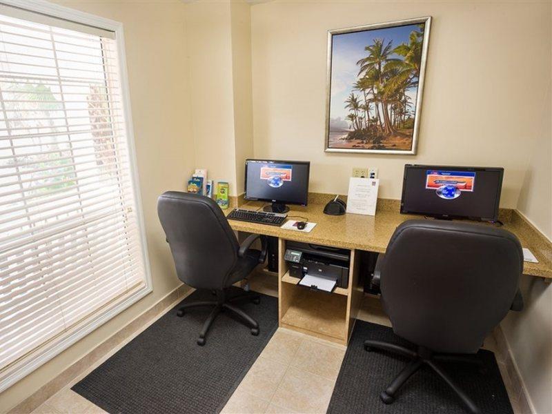 Hampton By Hilton Grand Cayman Seven Mile Beach จอร์จทาวน์ ภายนอก รูปภาพ