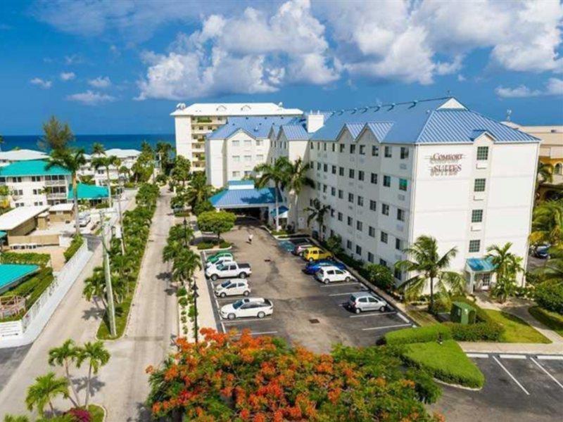 Hampton By Hilton Grand Cayman Seven Mile Beach จอร์จทาวน์ ภายนอก รูปภาพ